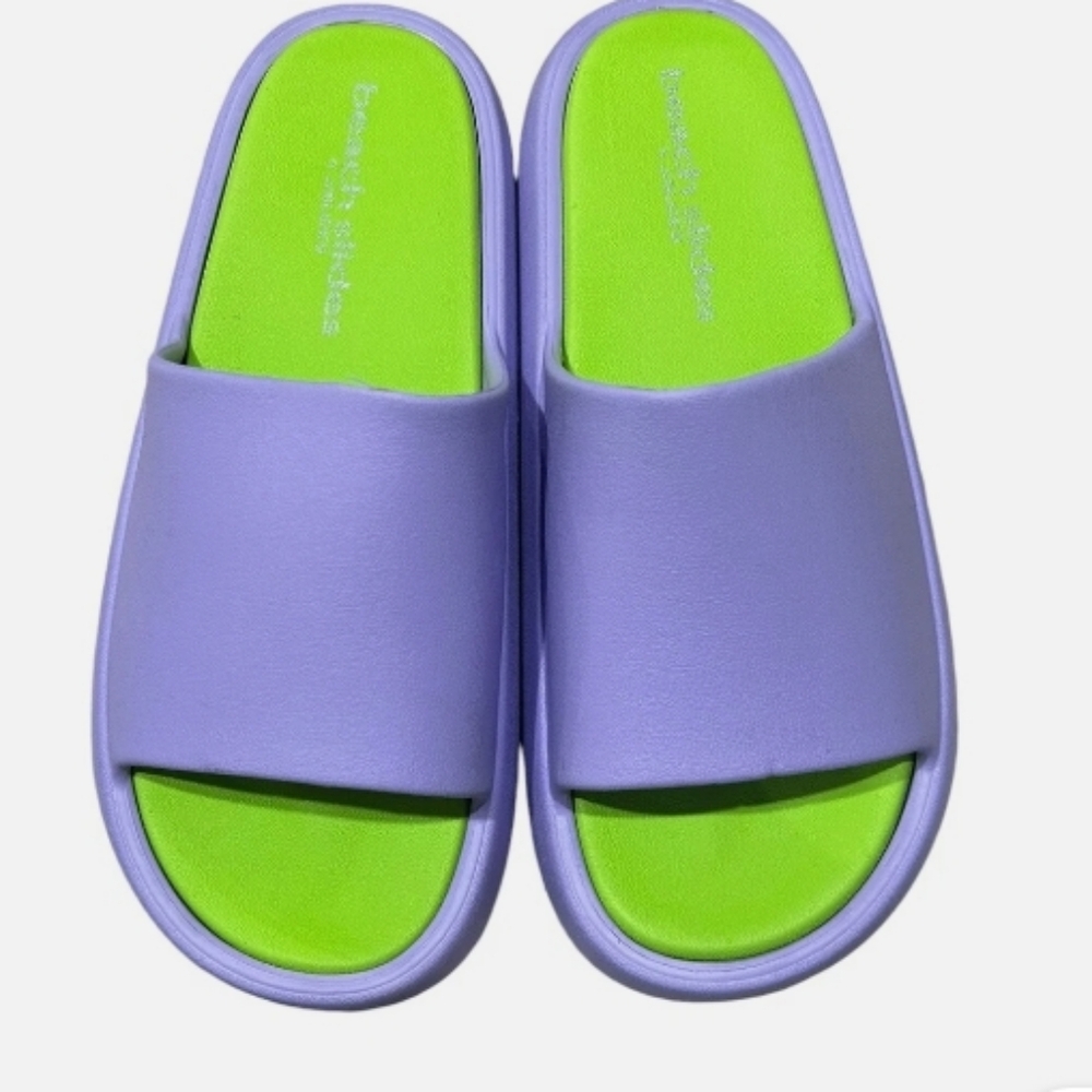J/Slides Slide Sandals - Picture 4 of 7